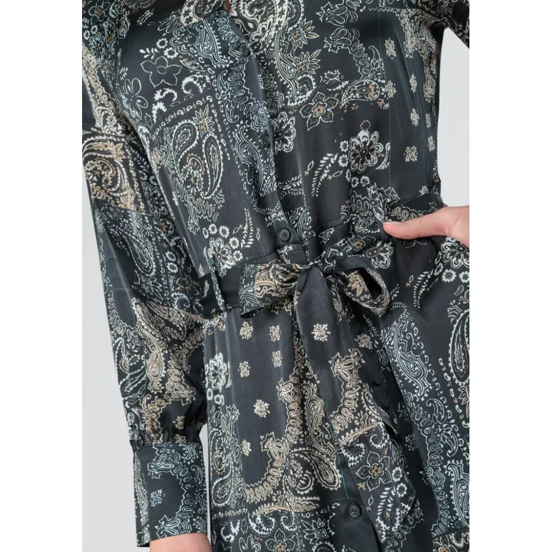Le Temps des CerisesRobe longue droite SERAPHY noir Nia en viscose