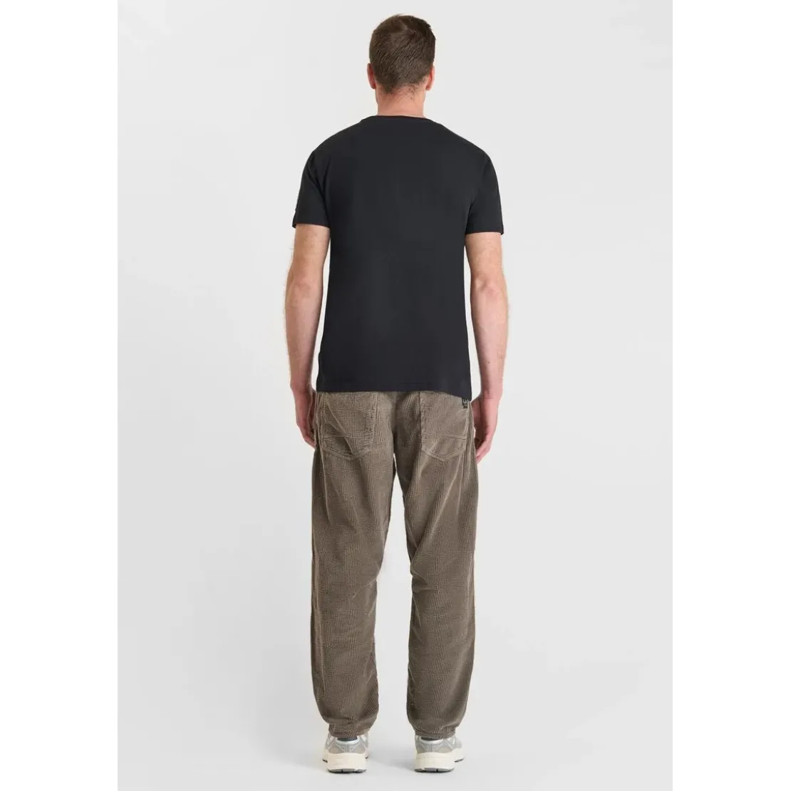Le Temps des CerisesTee-Shirt BISHOP noir Xavi