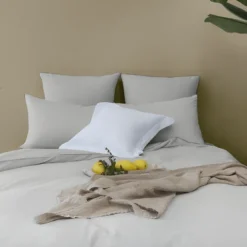 L'Officiel InteriorsLes signatures - Housse de couette en percale de coton - Gris perle/passepoil gris foncé