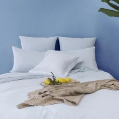 L'Officiel InteriorsLes signatures - Housse de couette en percale de coton - bleu clair/passepoil bleu marine