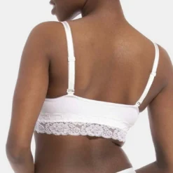 Magic Body FashionSoutien-gorge Confort bretelles fines dentelle sans armature Blanc- Comfort