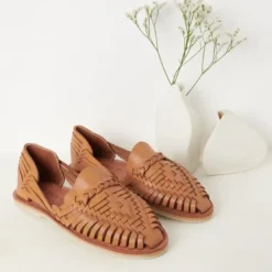 MapacheSandale tressee camel - ALEGRE en cuir