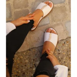 Mes jolis nu piedsSandales femme cuir blanche