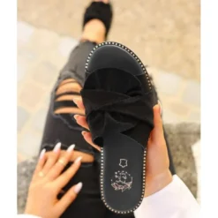 Mes jolis nu piedsSandales plates femme cuir noire