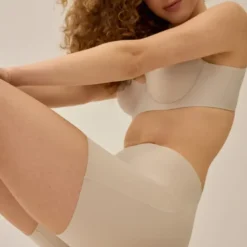 NaturanaSoutien-gorge à armatures Back Smoother beige- Solution