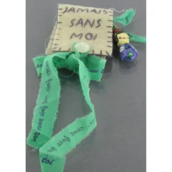 N2Broche Jamais Sans Moi Kokeshi Violette