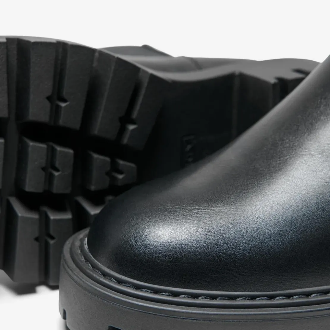 OnlyBottes femme Bout en amande noir Demi