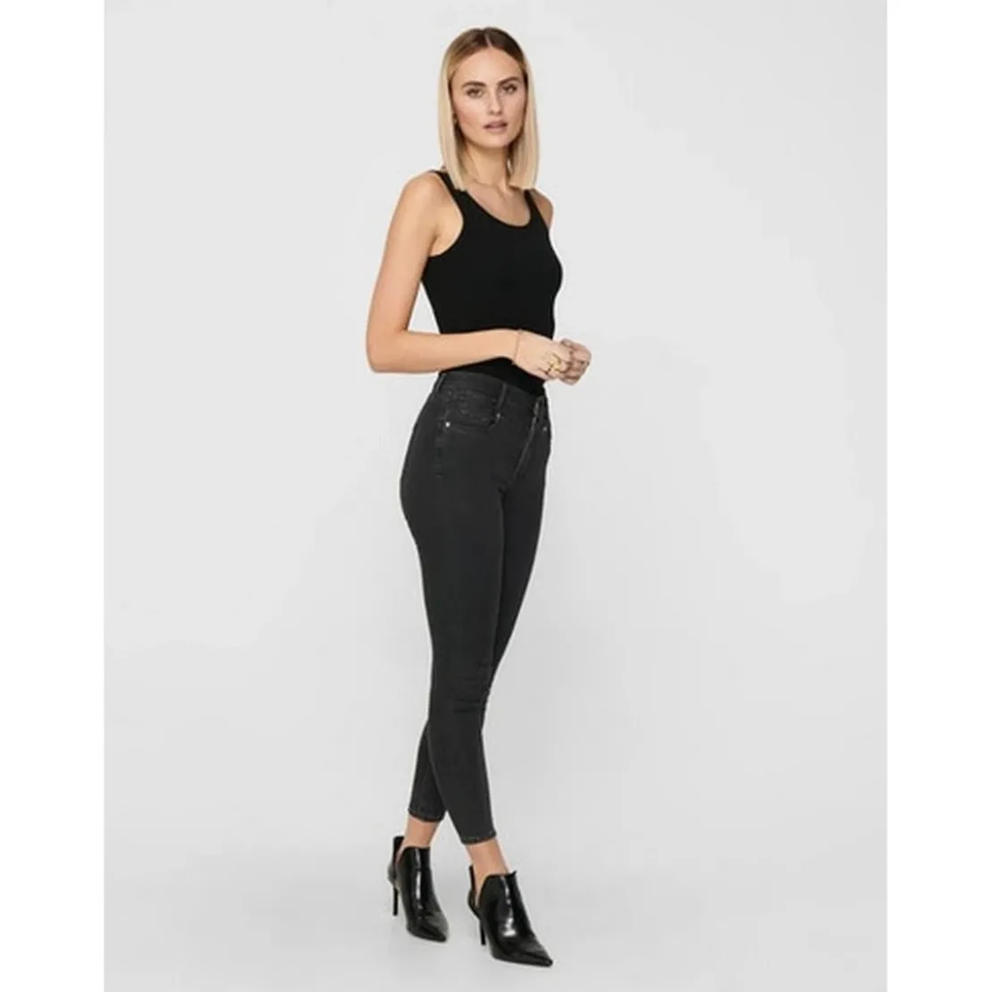 OnlyDébardeur Col rond Sans manches Coupe plus longue noir en coton Yas