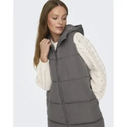 OnlyGilet matelassé col haut noir Dee