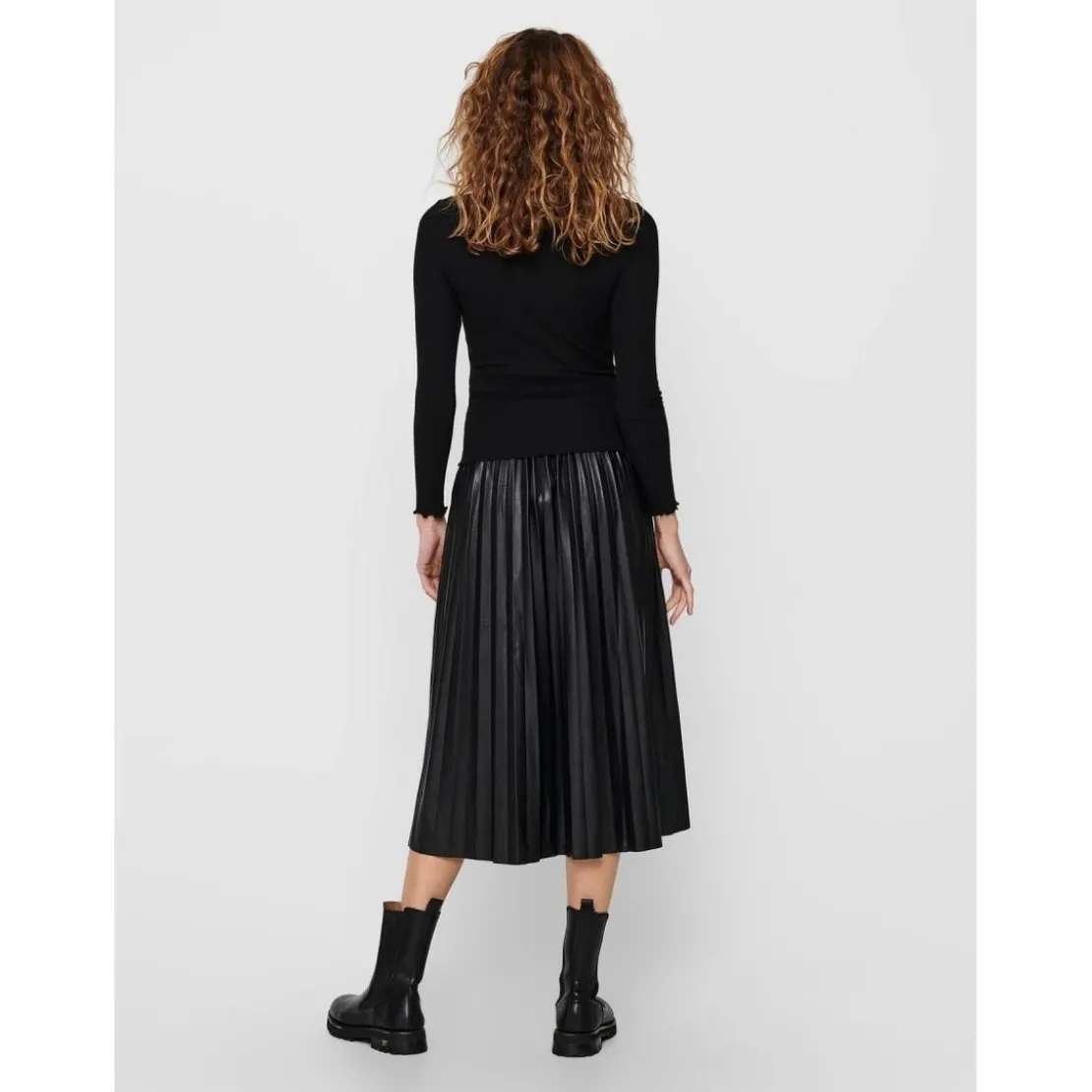 OnlyTop Col haut Manches longues Volants noir