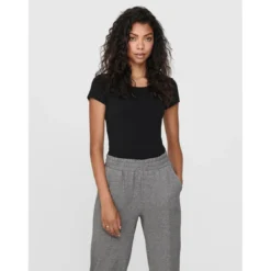 OnlyTop Col rond Manches courtes noir en coton