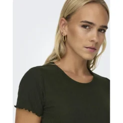 OnlyTop col rond manches courtes vert foncé Ivy