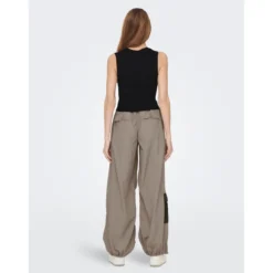 OnlyTop Col rond Sans manches noir en viscose