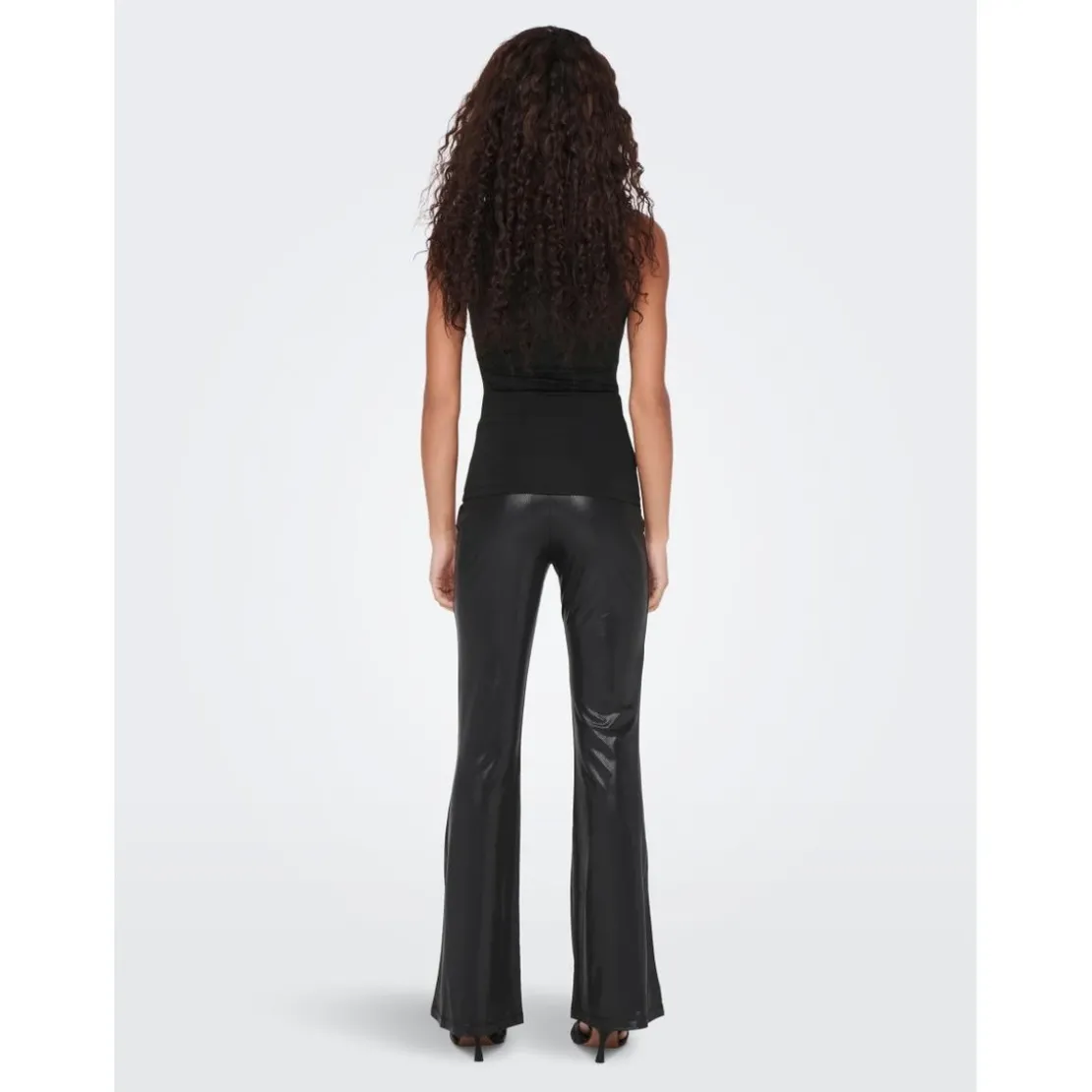 OnlyTops Col en U Sans manches noir