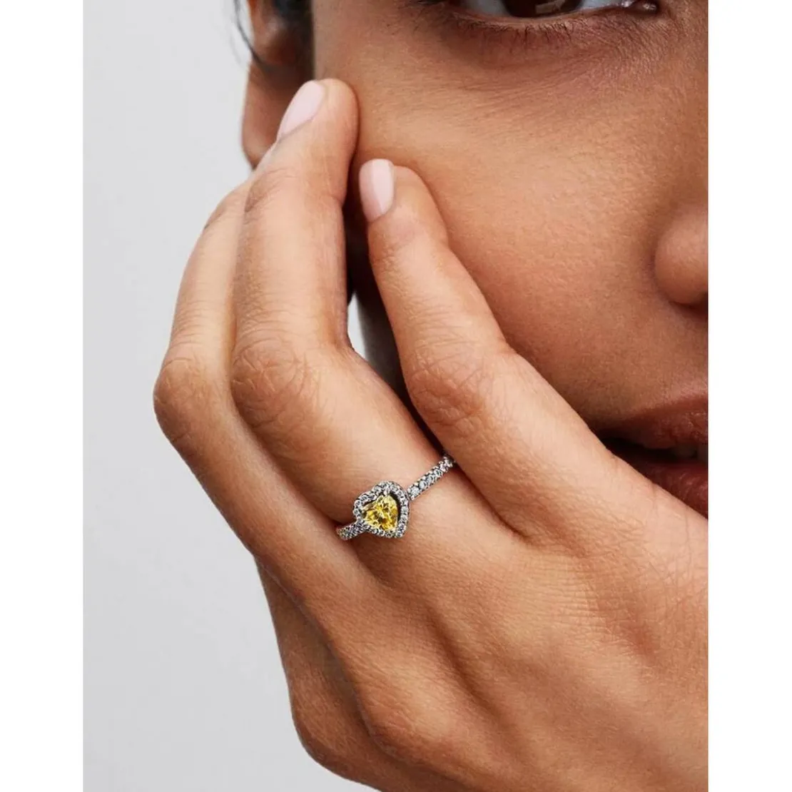 PandoraBague Cœur Surélevé Jaune Scintillant