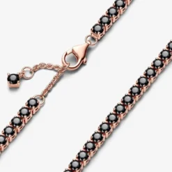 PandoraBracelet métal doré à l'or fin avec cristal noir femme Pandora Timeless