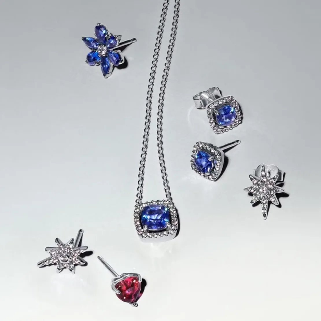 PandoraClous d’Oreilles Halo Bleu Carré Scintillant
