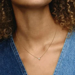 PandoraCollier Cœur Trois Pierres - Pandora TimelessDoré