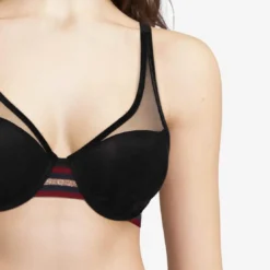 PassionataSoutien-gorge coques plongeant armatures - Noir Passionata- STREET- STREET