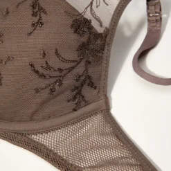 PassionataSoutien-gorge plongeant avec coques - Gris- Suzy