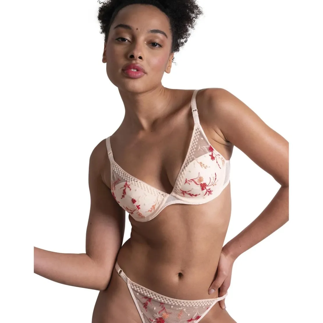 PassionataSuzy - Soutien-gorge plongeantavec coques brodé