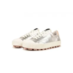 PataugasChaussure Pataugas femme tendance avec une semelle crantée épaisse - Argent en cuir