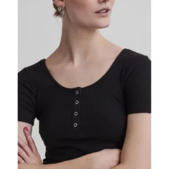 PiecesBlouse manches courtes col rond noir