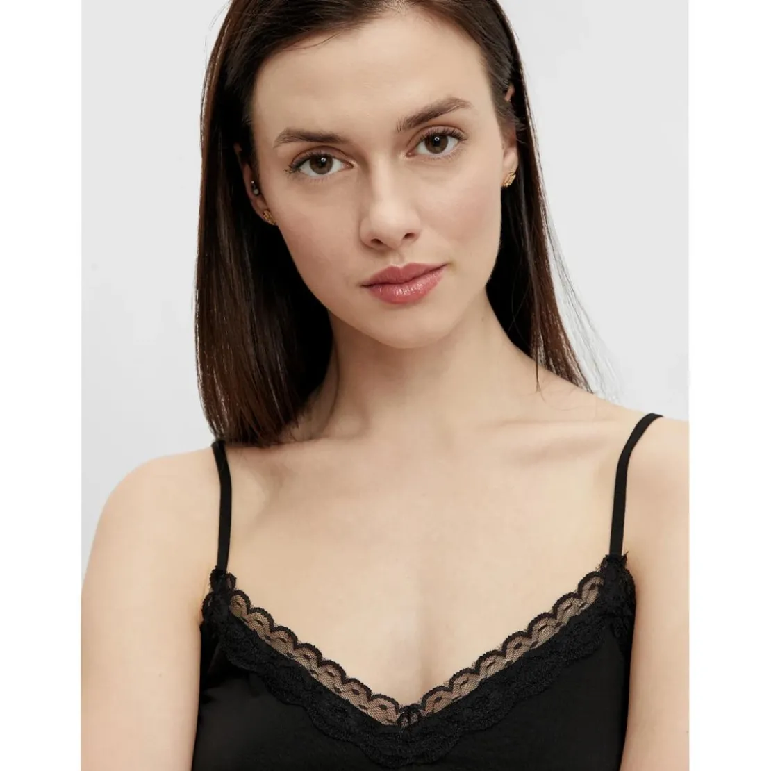 PiecesDébardeur spaghetti col en v noir Xia