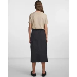 PiecesT-shirt regular fit manches courtes marron Isa