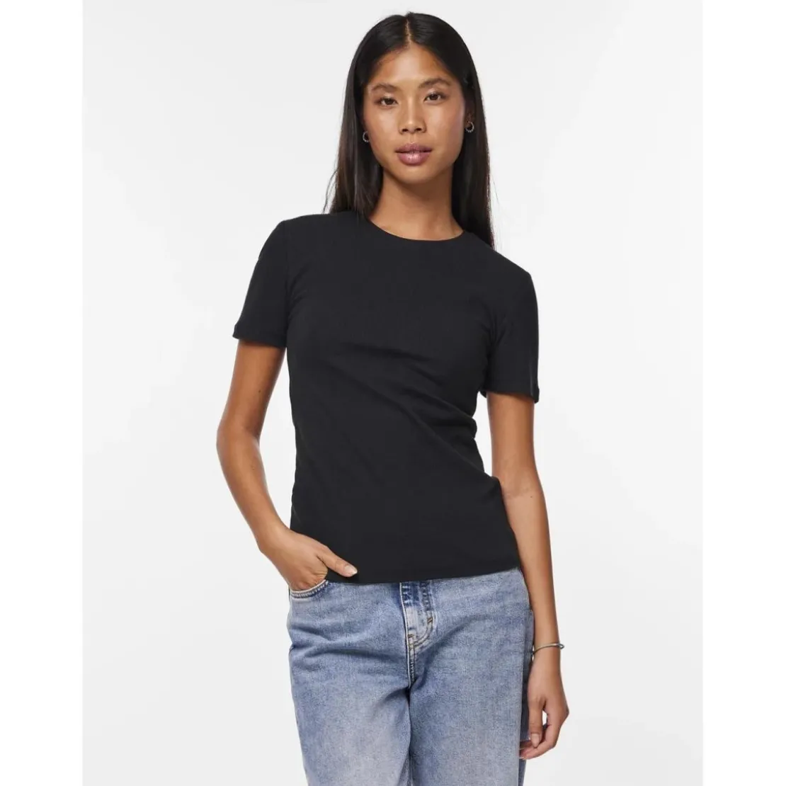PiecesT-shirt slim fit manches courtes noir en coton Hope