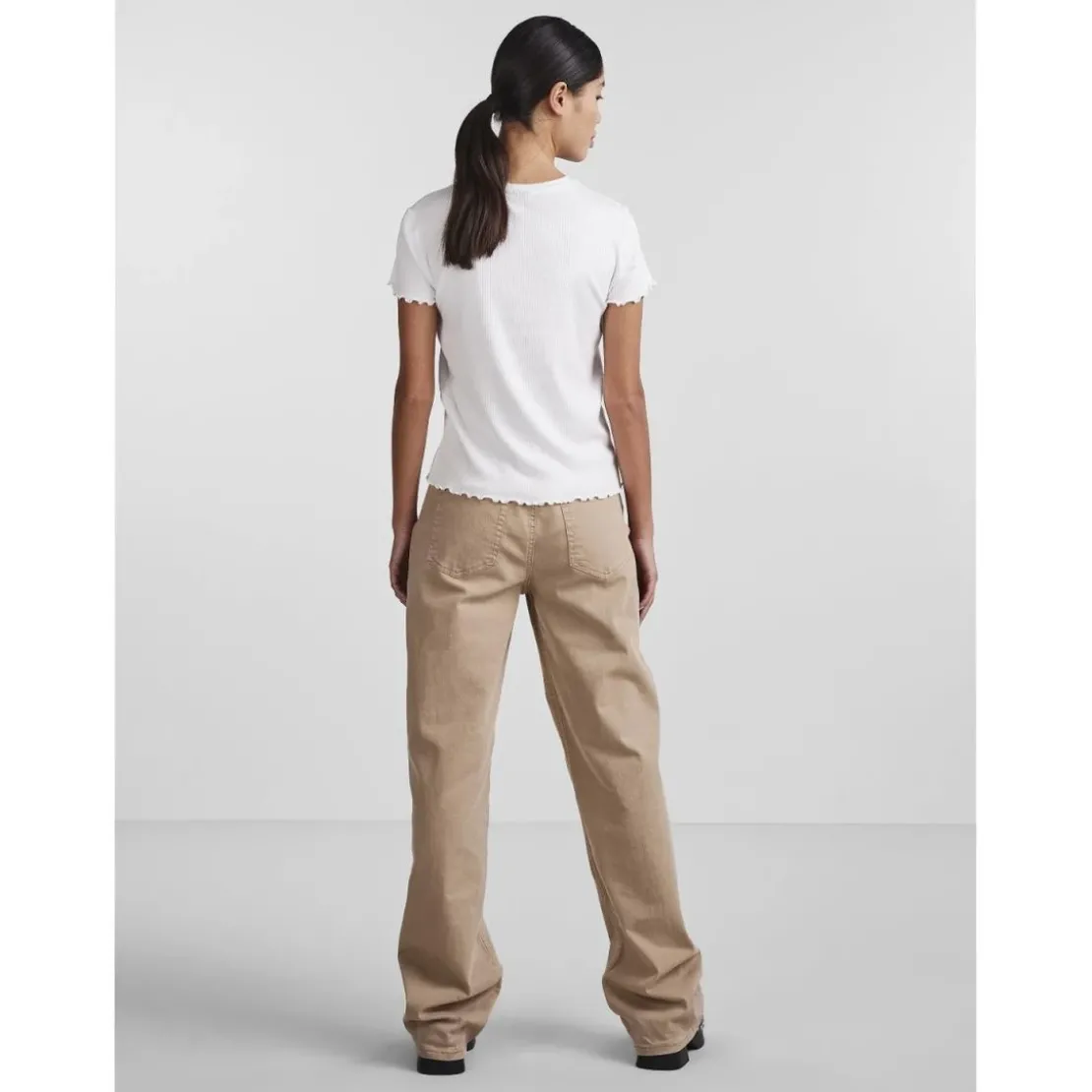 PiecesT-shirt slim fit manches courtes blanc en viscose
