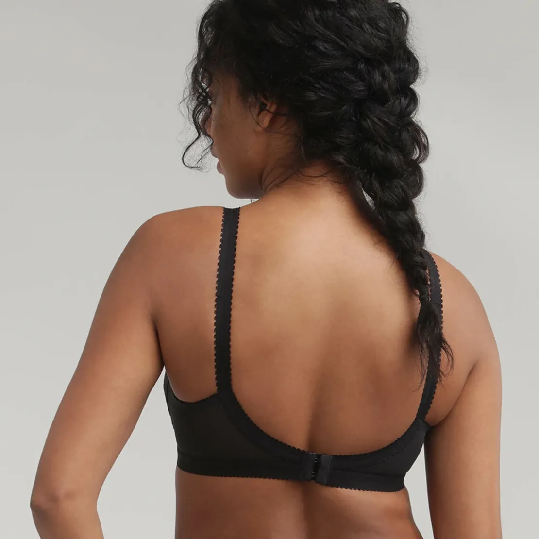 PlaytexSoutien Gorge Emboitant - Noir- CŒUR CROISE CLASSIQUE