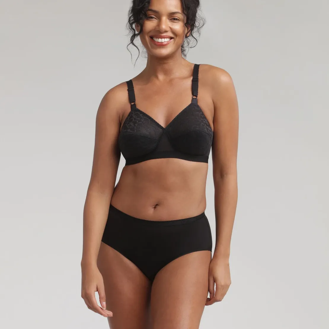 PlaytexSoutien Gorge Emboitant - Noir- CŒUR CROISE CLASSIQUE