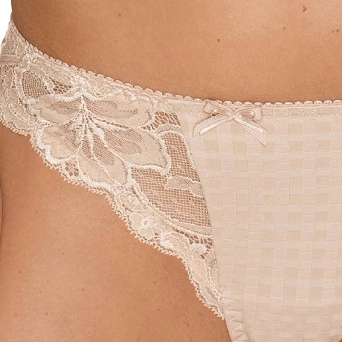 Prima DonnaString - Beige