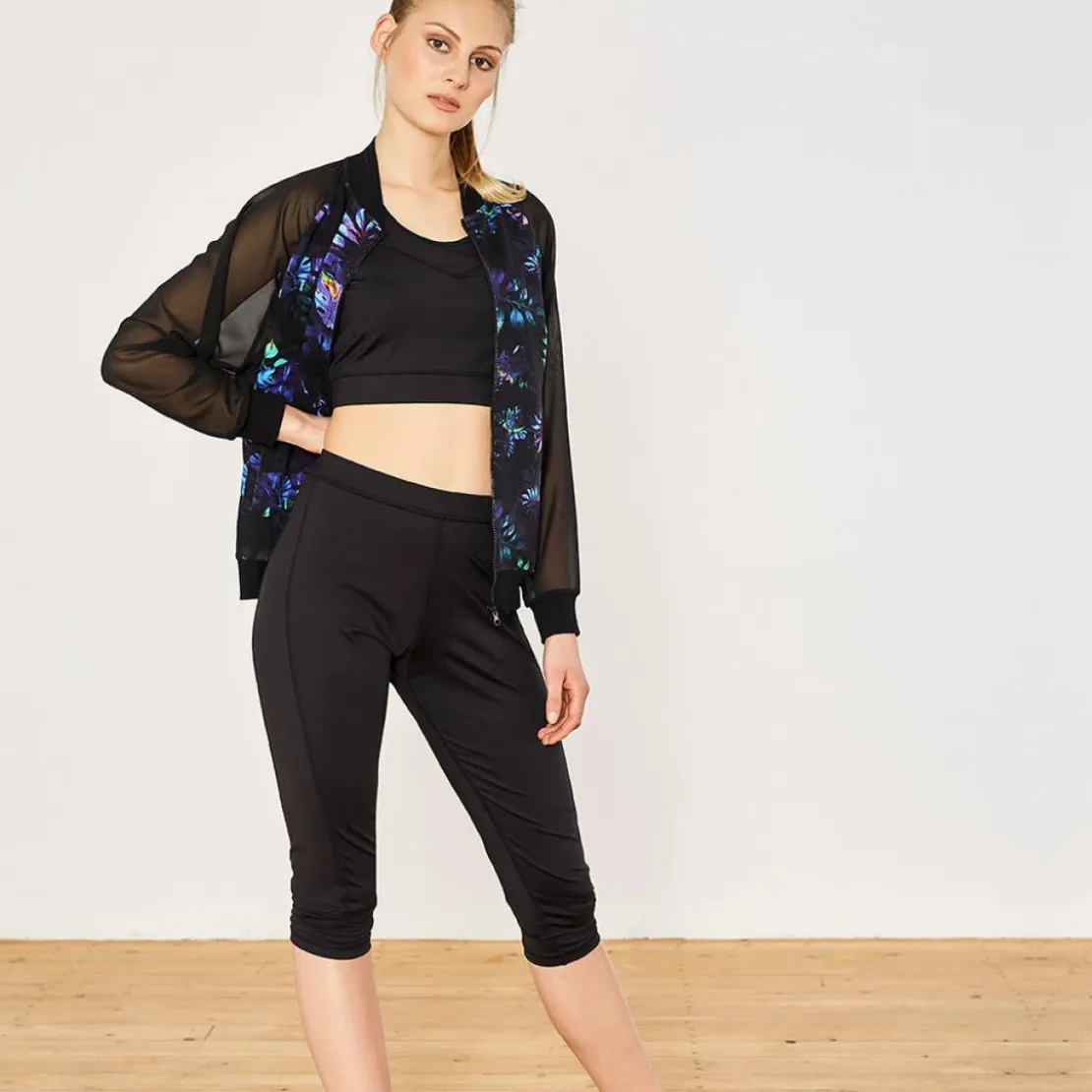 Ringella It's For YouCrop top de sport sans armatures Ringella IT'S FOR YOU noir
