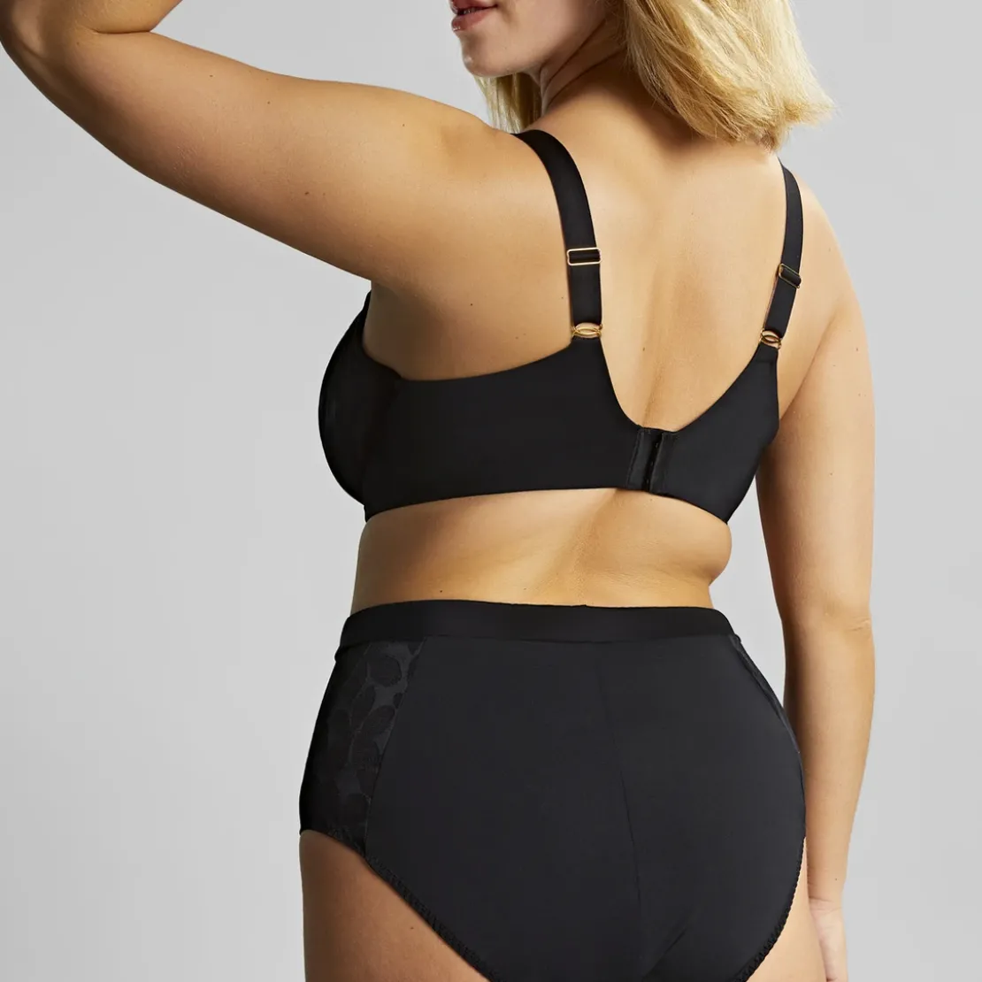 SculptresseCulotte taille haute noir- Ashley