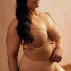 SculptresseSoutien-gorge emboitant armatures beige- Estel