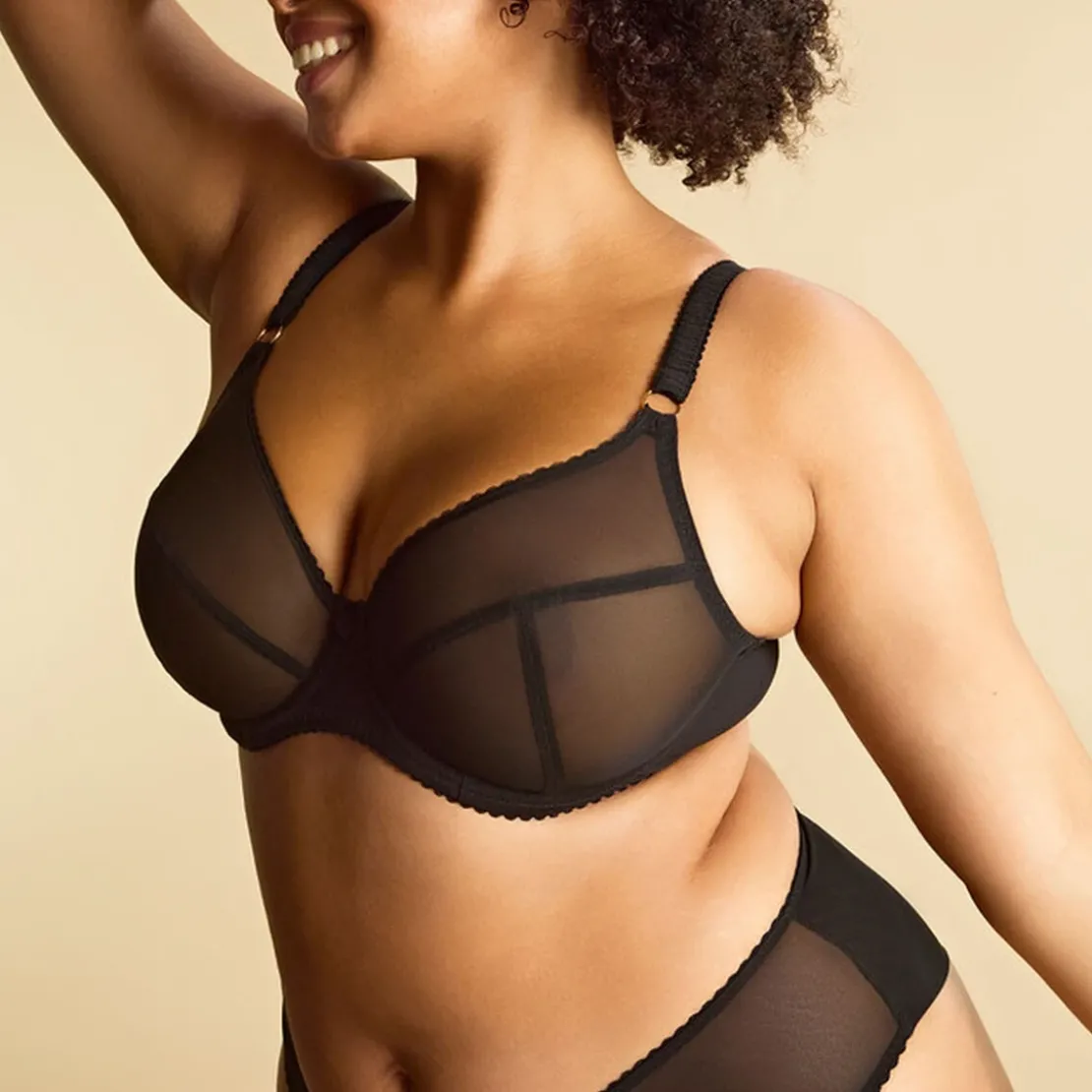SculptresseSoutien gorge plongeantnoir- Liberty