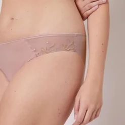 Simone PérèleCulotte nude- Andora