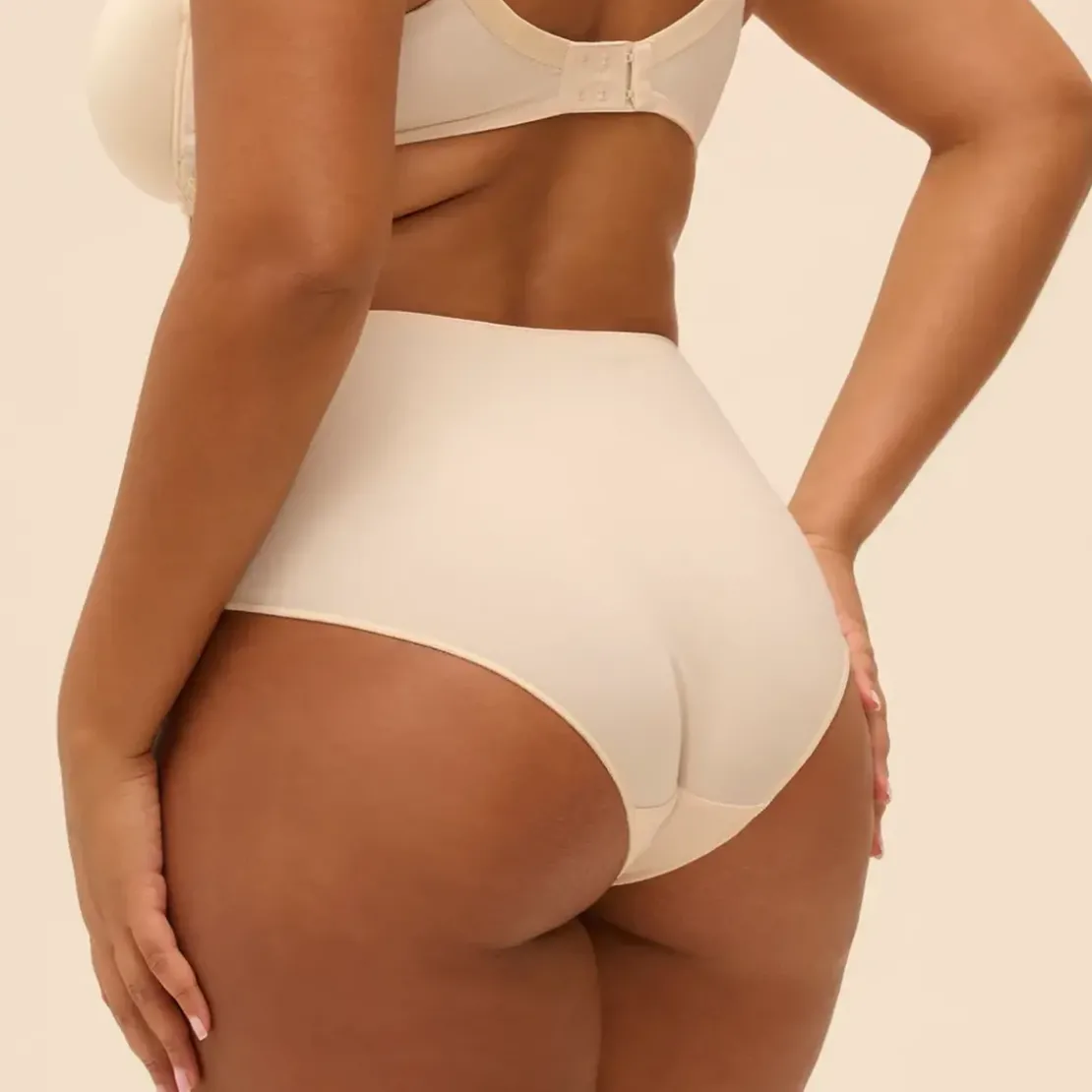 Simone PérèleCulotte taille haute beige- DELICE