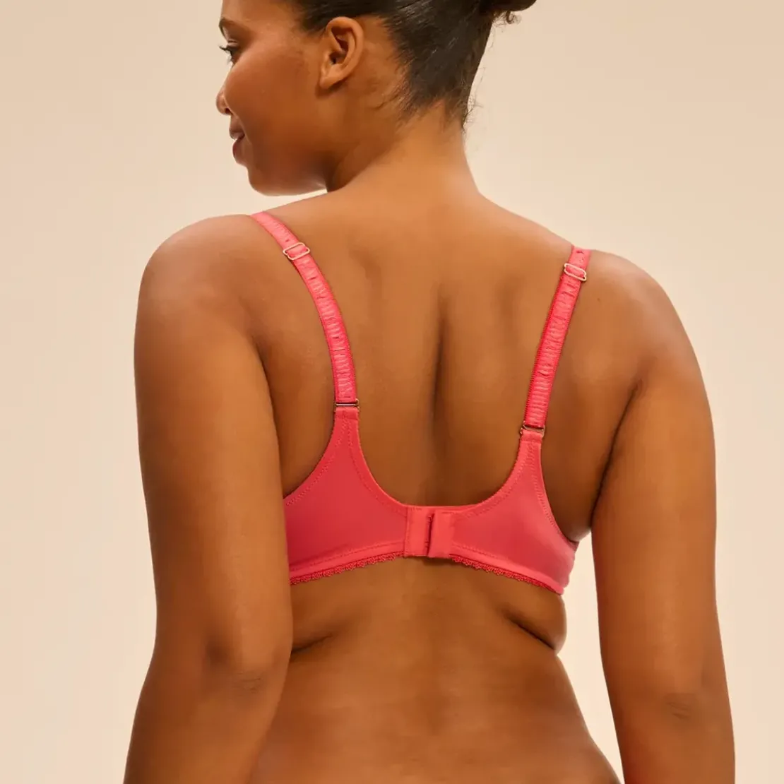 Simone PérèleSoutien-gorge avec armature emboitant Coralia- ALLURE