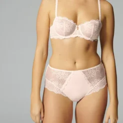 Simone PérèleSoutien-gorge corbeille- REVE