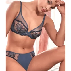 Simone PérèleSoutien-gorge emboitant décolleté plongeant bleu- INTRIGUE