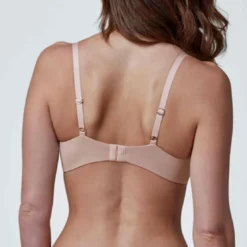 Skarlett BlueSoutien-gorge balconnet armatures - Skarlett Blue Nude- Minx