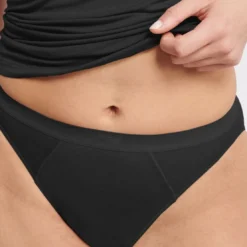 SloggiCulotte échancrée noire en coton-EVER Ease