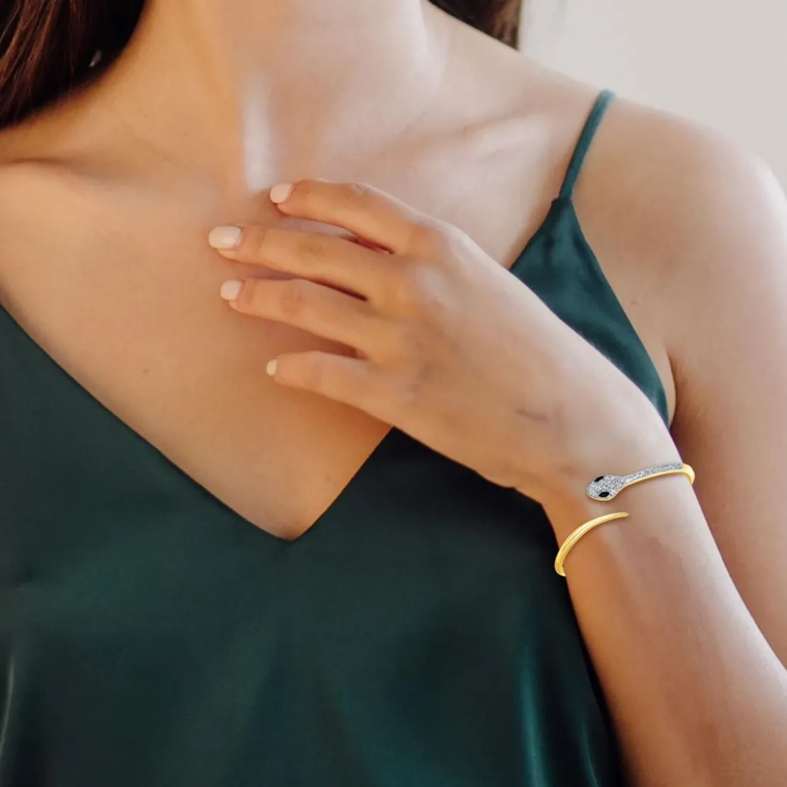 So Charm BijouxBracelet serpent par So Charm® ornée de cristaux Swarovski® BS1886-DORE