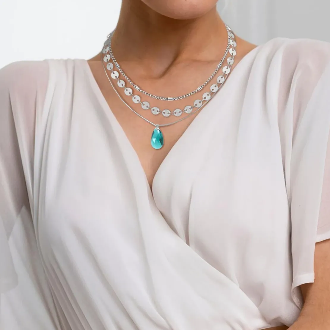 So Charm BijouxCollier goutte par So Charm® ornée de cristaux Swarovski® BS4395-EMER-SN016+B2392-ARGENT+B2387-ARGENT