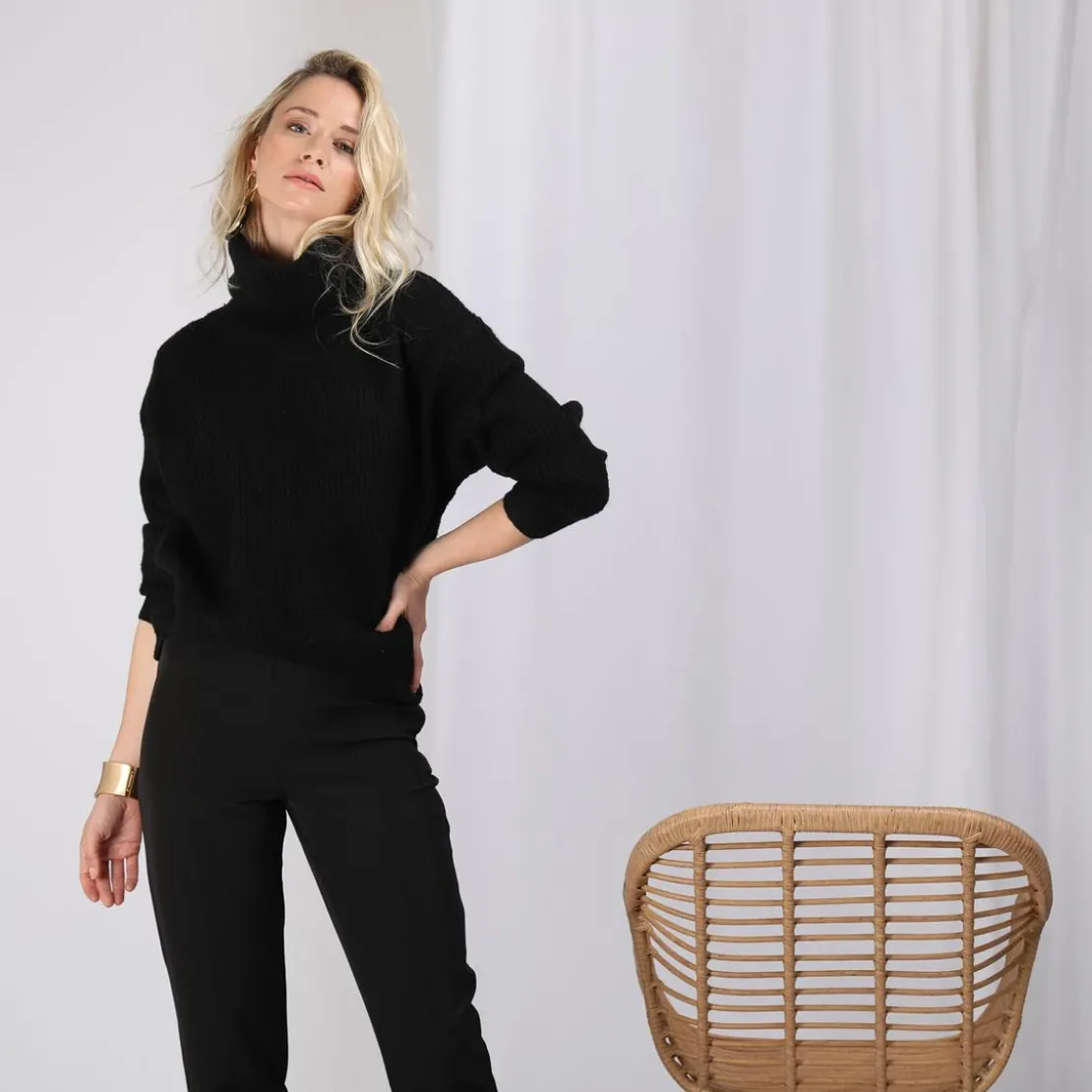 3 SUISSESPantalon taille élastique bas fermés par perles fantaisie femme - Noir