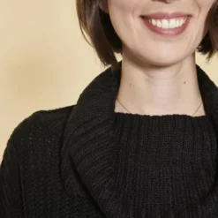 3 SUISSESPull oversize fendu et asymétrique col roulé manches longues femme - Noir
