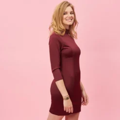 3 SUISSESRobe courte cintrée col montant manches 3/4 femme - Rouge